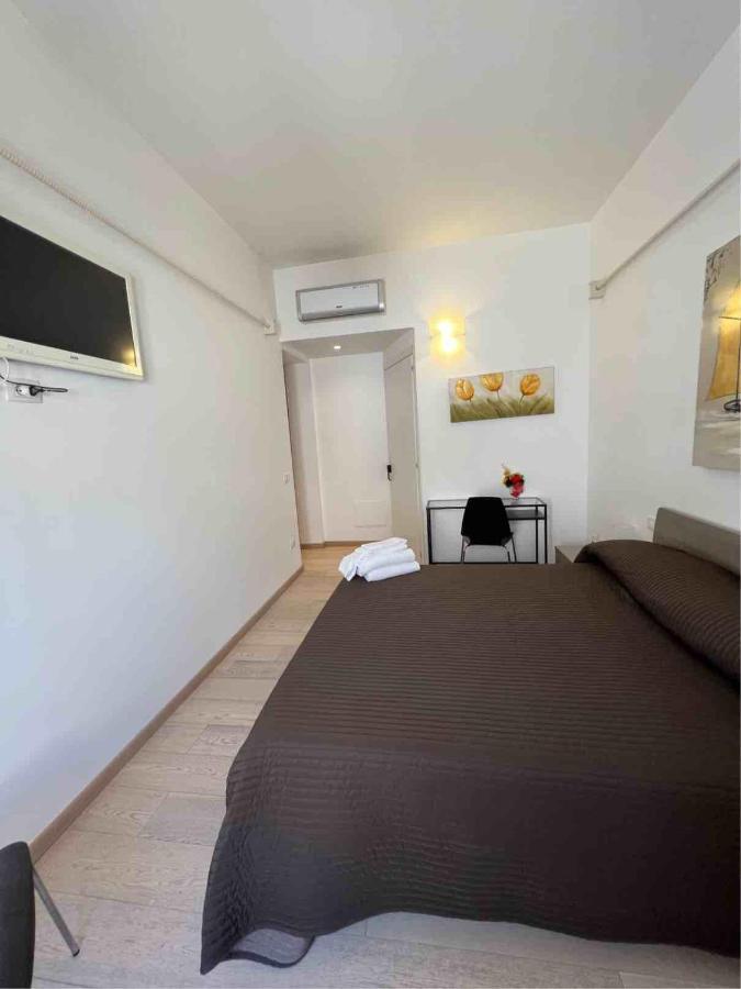 Plaza Rooms Avola Exterior foto